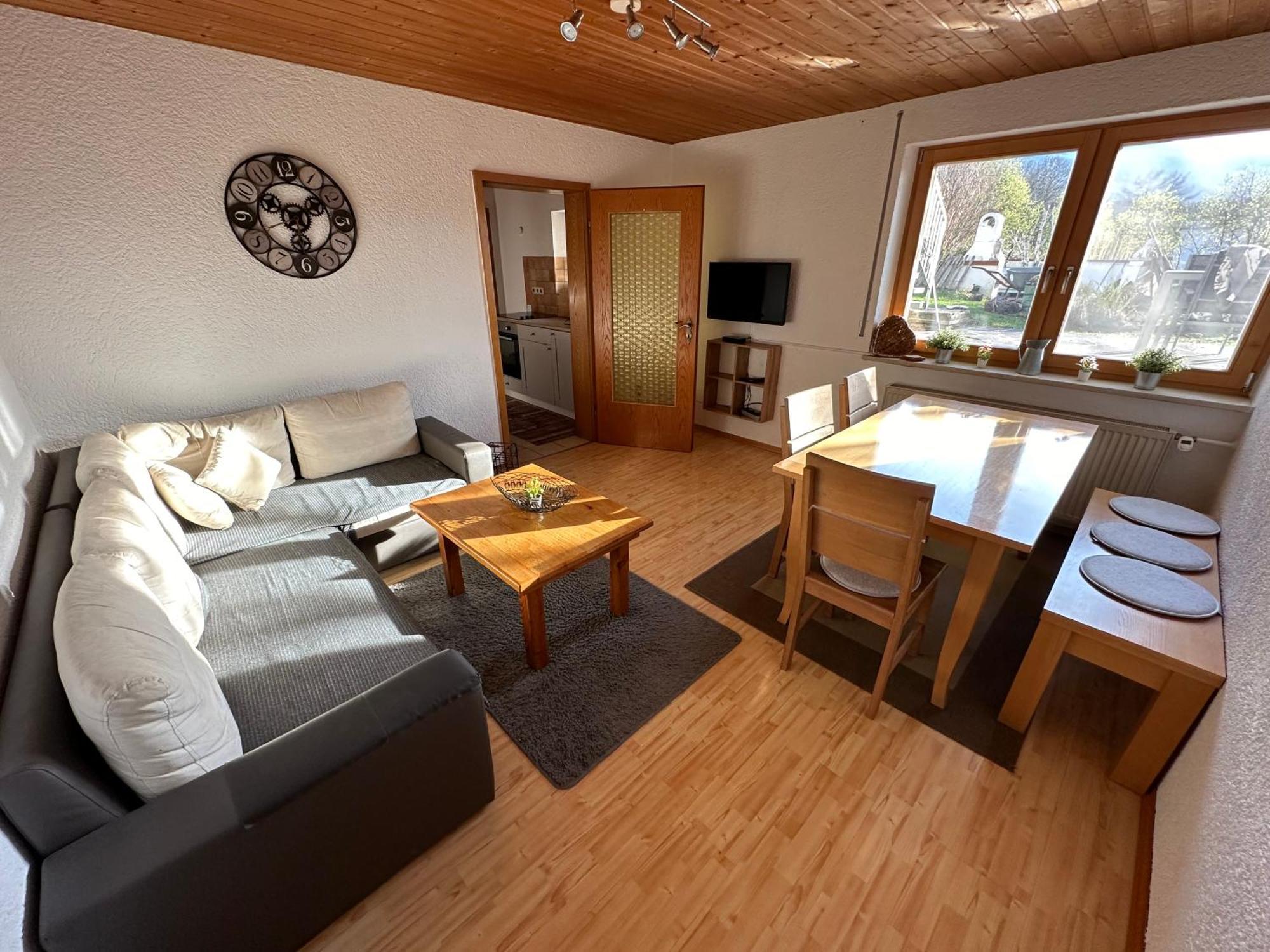Ferienwohnung Kurtz 타이젠도르프 외부 사진